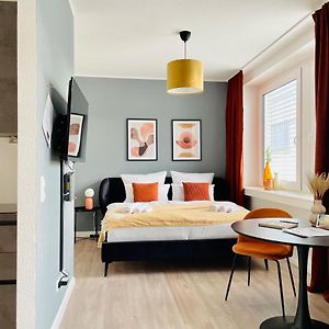 Klassen Stay - Exklusives Apartment Am Hbf - Kueche, Netflix, Kingsizebett
